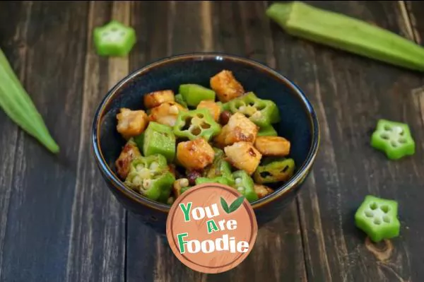 Fried-diced-chicken-with-okra