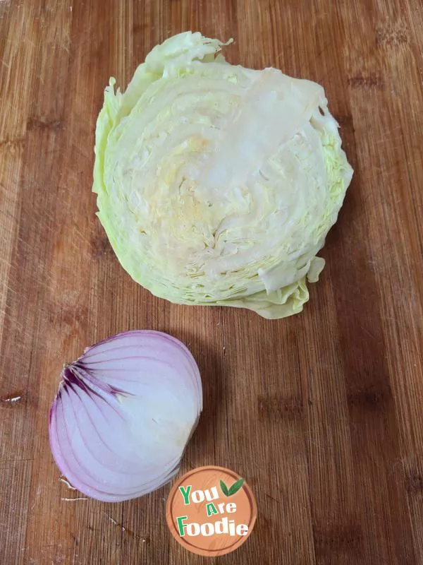 Stir fried pickled large intestine with cabbage