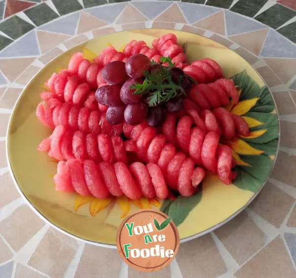 Creative Spiral Watermelon Fruit Plate