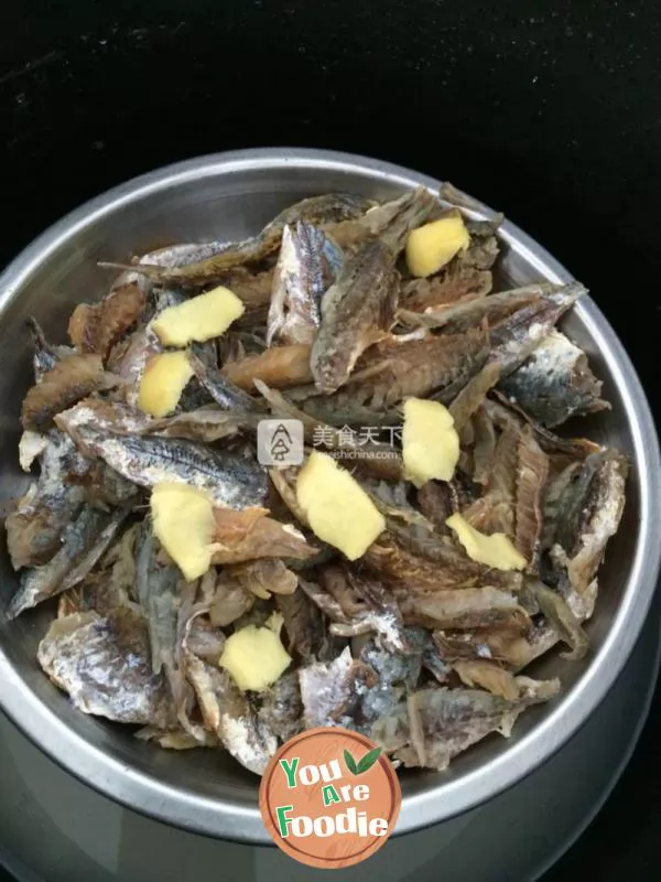 Steamed dried fish