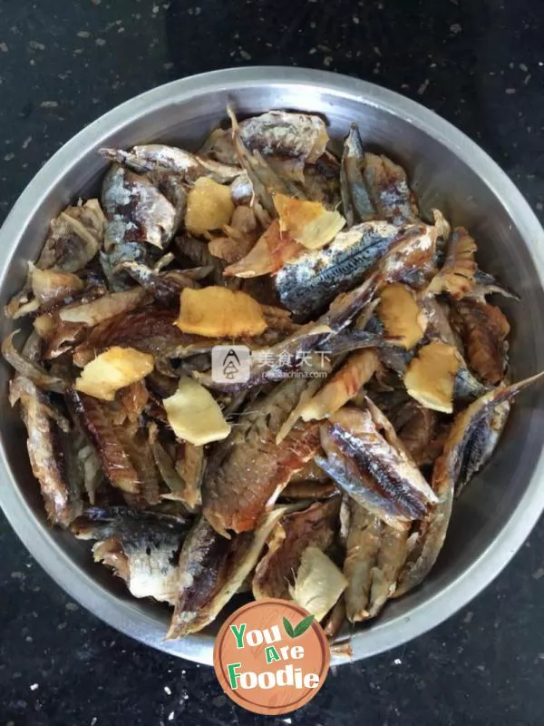 Steamed dried fish