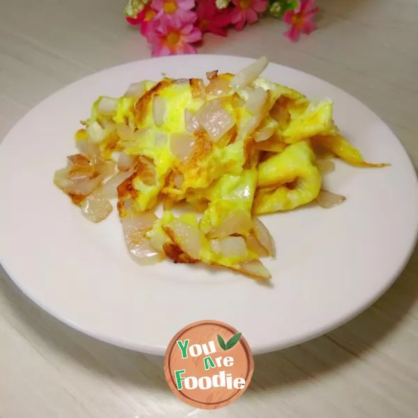 Fried egg with onion