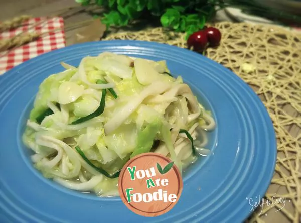 Fried Chinese cabbage with Pleurotus eryngii