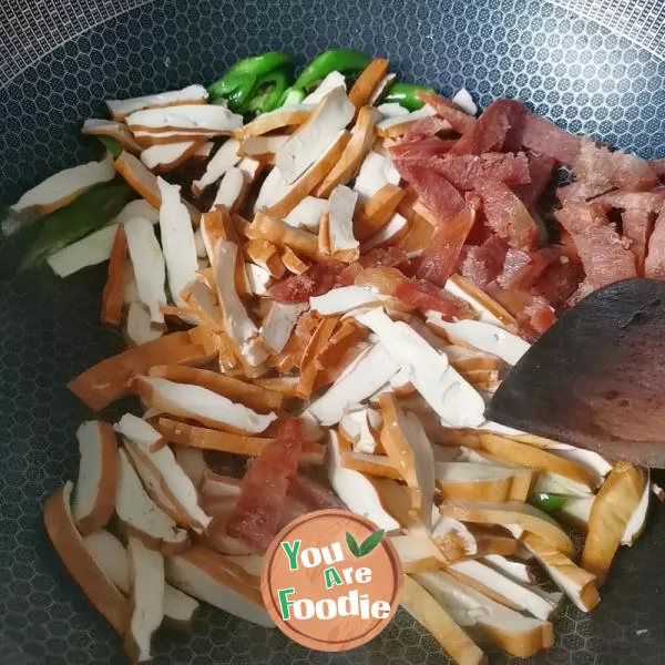 Sausages and dried beans