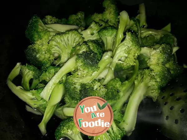 Garlic broccoli