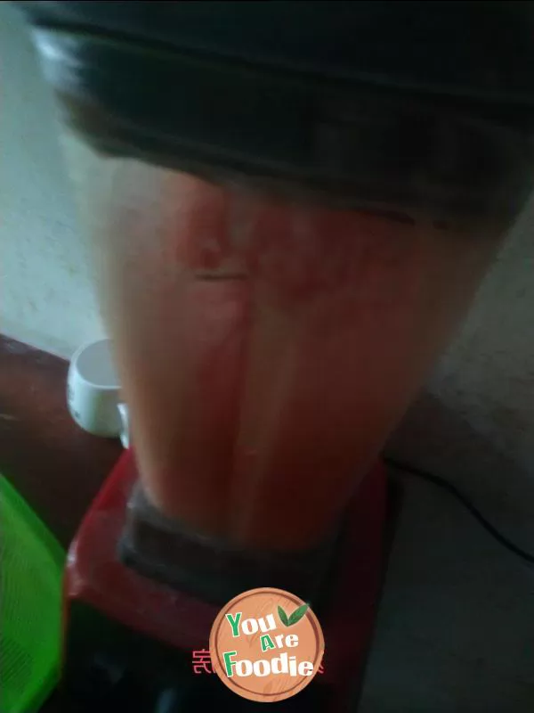 Tomato and apple ? drink