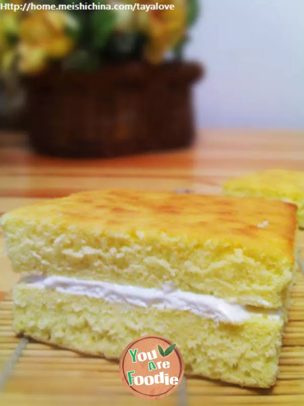 Cream-filled-cake