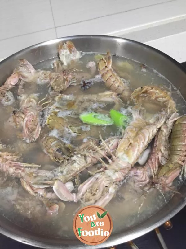 Boiled skin shrimp