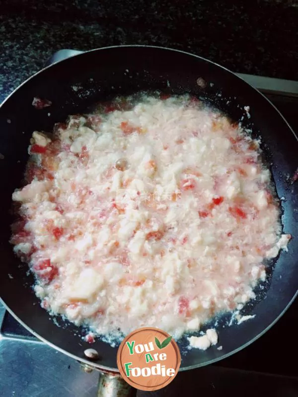 Tomato pimple soup