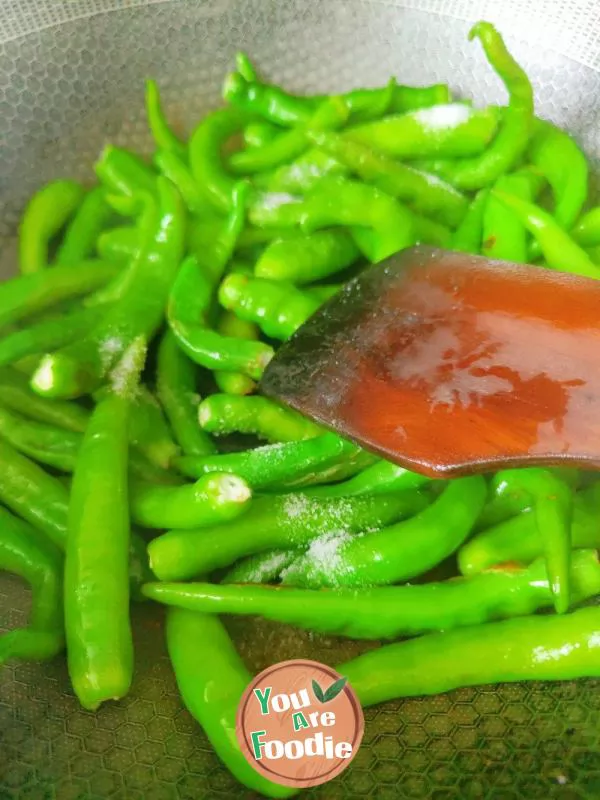 Stir fried green pepper