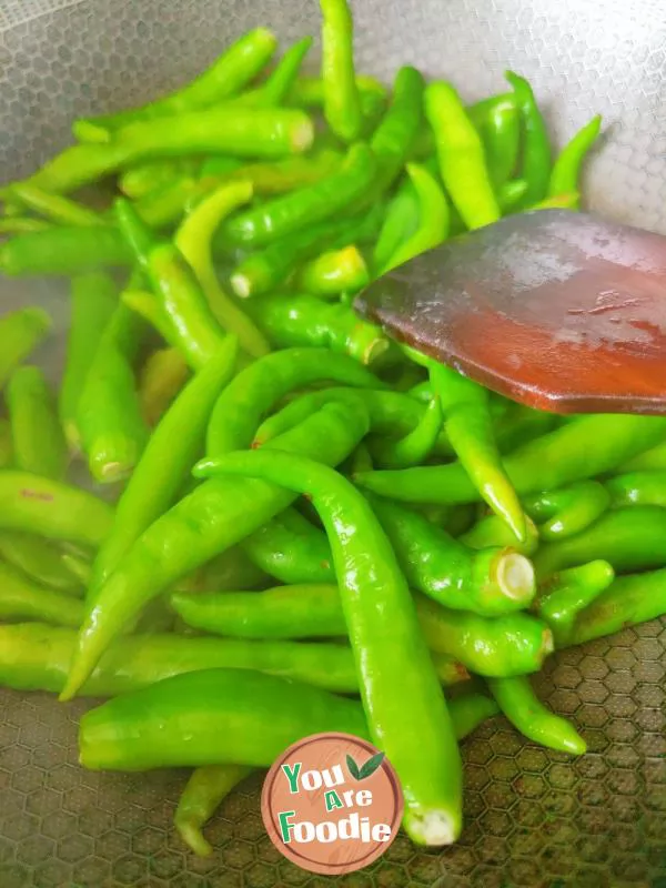 Stir fried green pepper