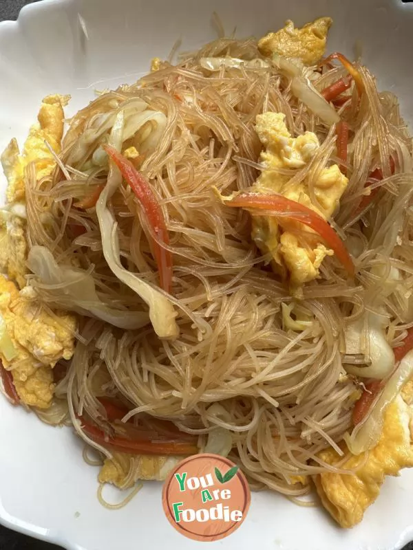 Home style stir fried noodles