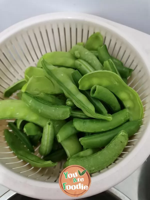 Stir fried Pork with Holland Beans