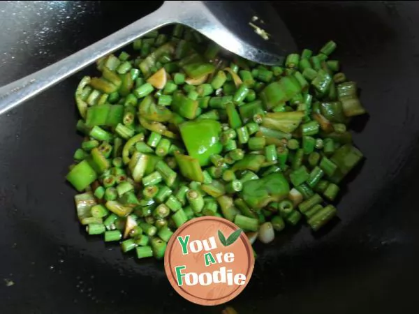 Simple - fried long beans with green pepper