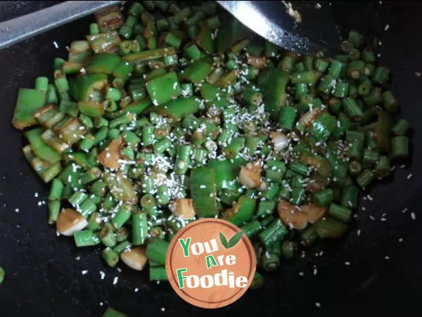 Simple - fried long beans with green pepper