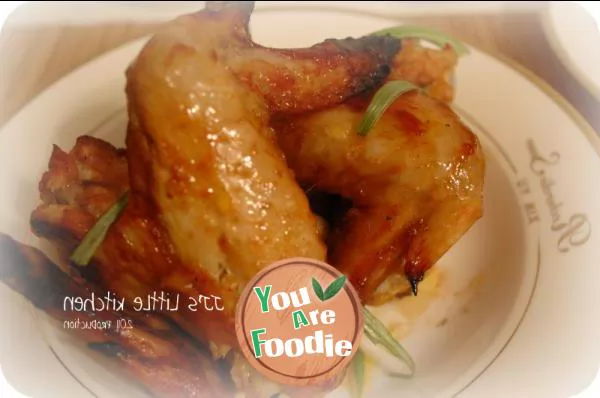 Chicken wings in honey sauce