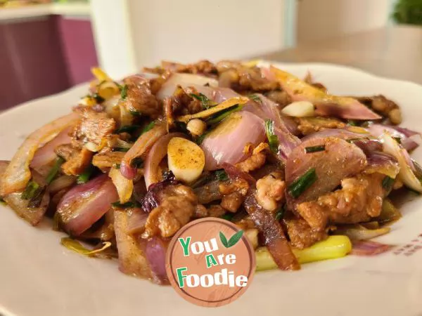 Stir-fried-mutton-with-cumin-and-onion