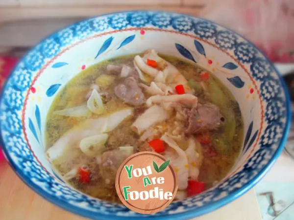 Another-delicious-way-to-eat-beef-rolls----[beef-in-sour-soup]