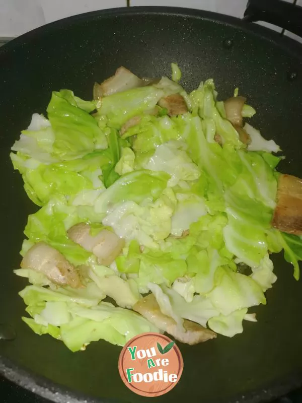 Stir fried cabbage with double cooked pork