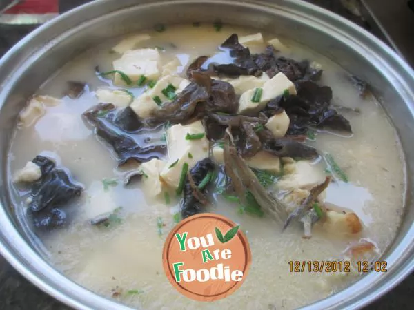 Fish-head-and-tofu-soup