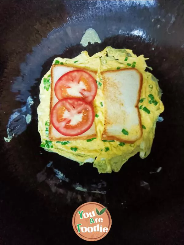 Tomato toast with Scallion