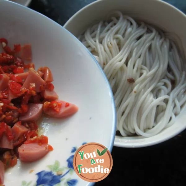 Ham powder with chopped pepper