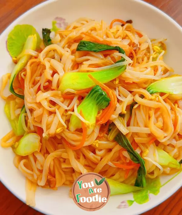 Stir-Fried Rice Noodles