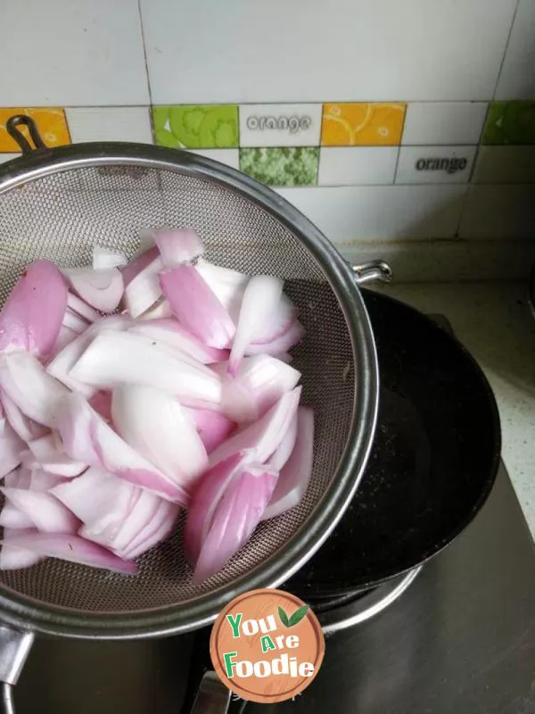 Fried five flowers with onion