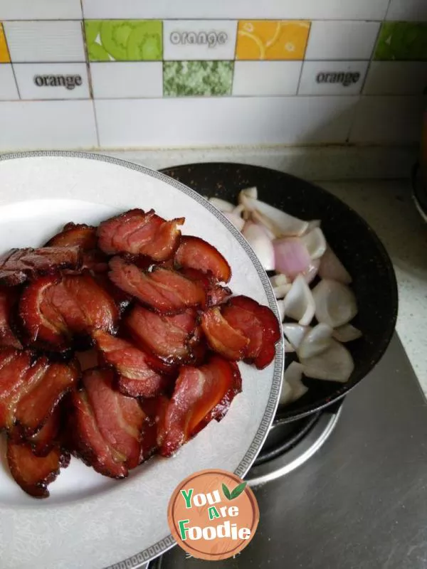 Fried five flowers with onion