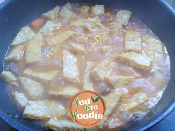 Warm up beef casserole
