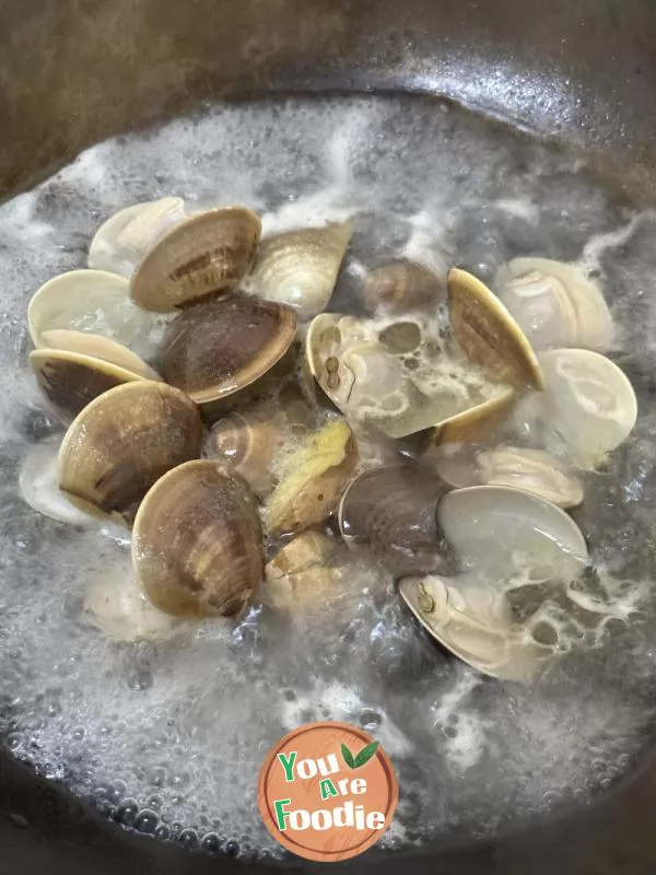 Taro Lemon and Conch Soup