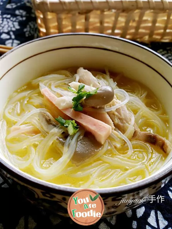 [Jiangsu] stewed vermicelli with chicken sauce (the third of the six bowls in hometown)