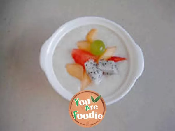 [milk flavored oatmeal and fruit porridge] - a cool and refreshing breakfast