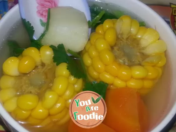 Carrot,-corn,-horseshoe-and-Spareribs-Soup