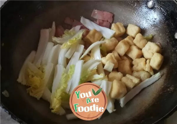 Braised Tofu with baby cabbage