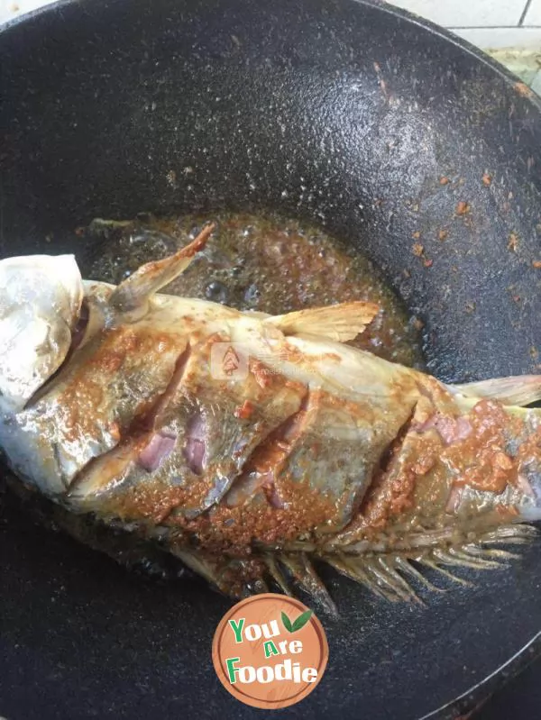 Stewed fish with beer