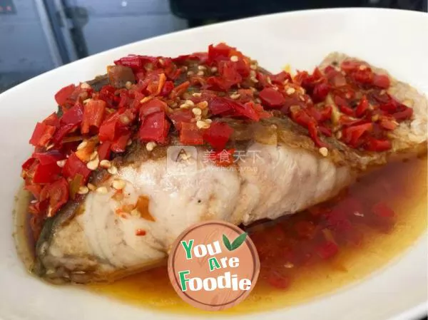 Steamed fish Brisket with chopped pepper