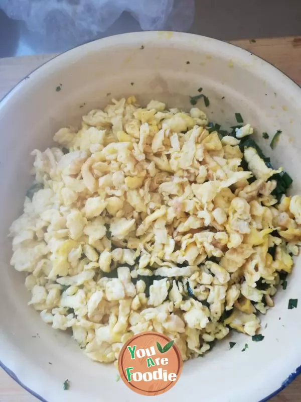 Chives, eggs, dumplings