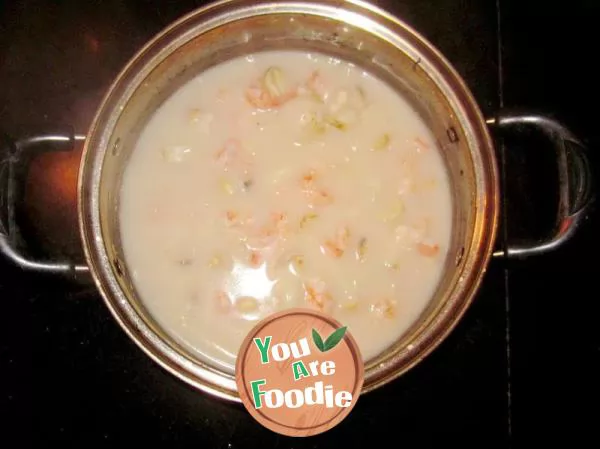 [job's tears, lotus seeds and shrimp casserole] a spoonful of warm-up soup with rich milk flavor for the new year