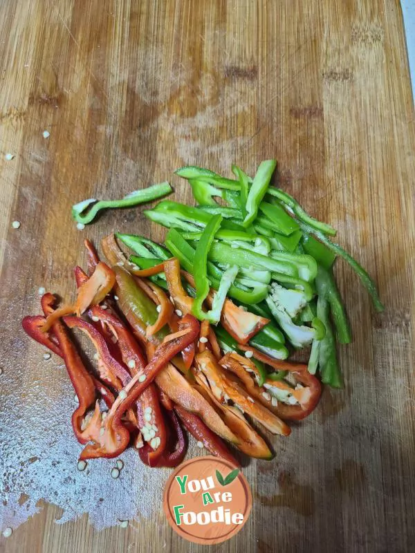 Stir fried Shredded Squid with Green Pepper