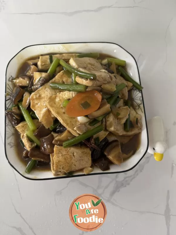 Braised-Tofu-with-Mushrooms