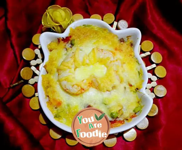 Baked-rice-with-vegetables,-cheese-and-eggs