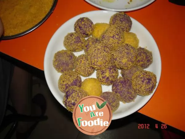Purple potato pumpkin balls