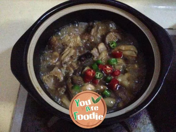 [double mushroom chicken pot] - fragrant dishes