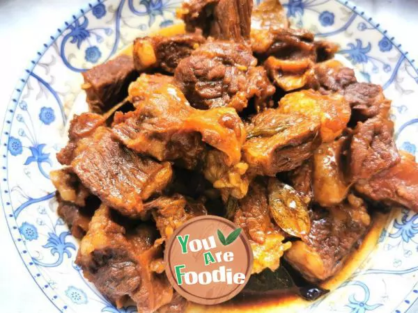 Stewed beef in casserole