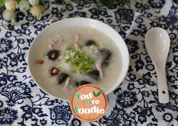 #Mother's taste \preserved egg and lean meat porridge