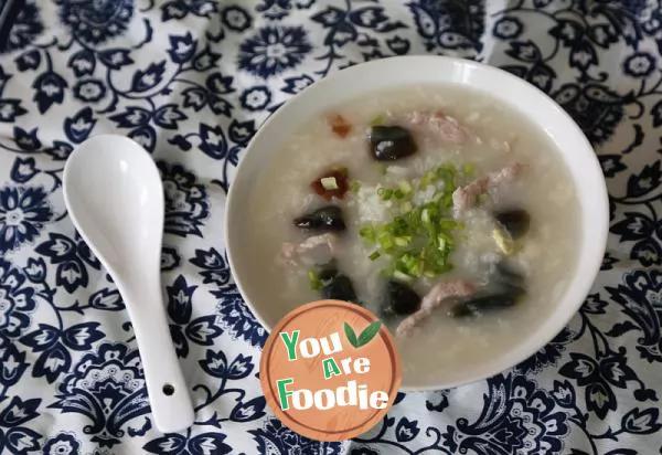 #Mother's taste \preserved egg and lean meat porridge