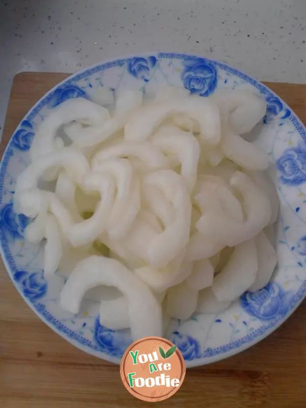 Fried pork with old (sour) cucumber