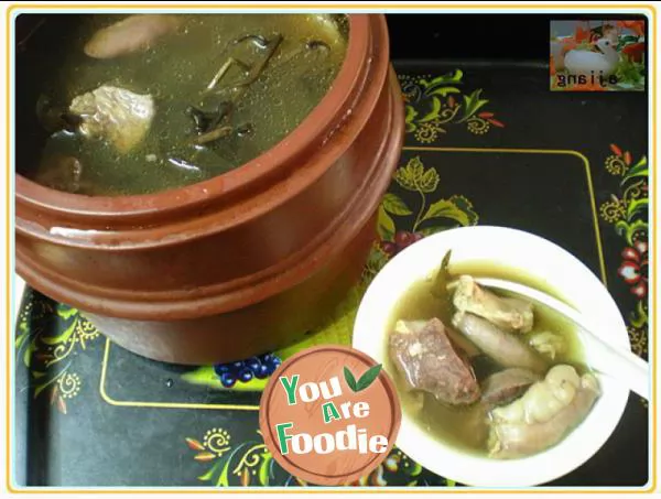 Pig-offal-soup