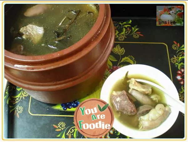 Pig offal soup